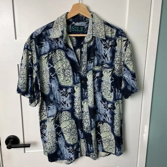 Mens Retro 90s Silk Patterned Blue Button Down Short Sleeve Shirt - Picture 1 of 8